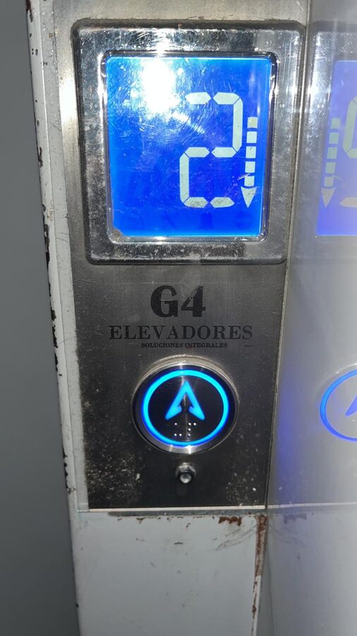 Botonera de ascensor G4 Elevadores